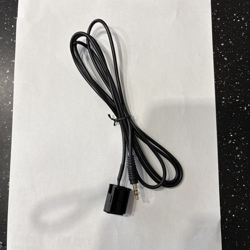 Aux input adapter - input,