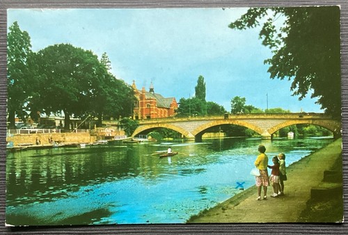 Evesham bridge river - evesham,