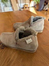 Shepherd of Sweden Women's Sheepskin BOOT Slippers Classic Annie Boot  7 / 41