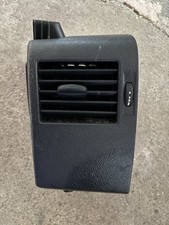 MERCEDES SPRINTER DAHSBOARD AIR VENT PASSENGER SIDE A9068300654 06-15