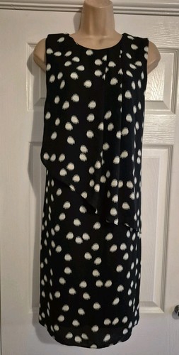 Navy blue white lined - &,
