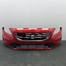2014 VOLVO V40 R-DESIGN '12-15 FRONT BUMPER IN Passion Red / 612 - 46 (DAMAGED)