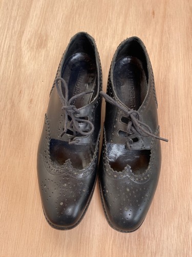 J.Lindberg womens laced