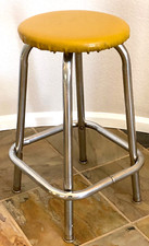 VINTAGE 23" Metal Mfg