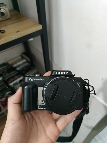 Sony h10 230k lcd 100 - 230k, lcd,100%