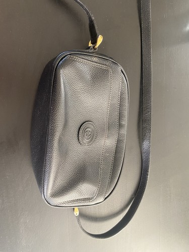 Gucci small black leather - gucci,