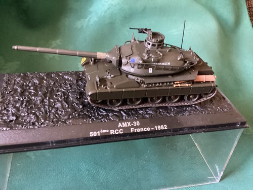 Deagostini combat tanks - deagostini,