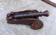 LARGE VINTAGE HAND CARVED