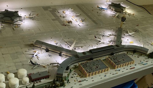 Herpa wings 500 - herpa, airport