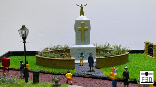 Park town cenotaph with - park,