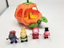 Peppa Pig George's Pumpkin Carriage Car with 4 Figures
