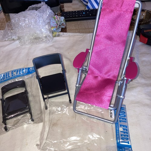 Barbie size pink deckchair - barbie,