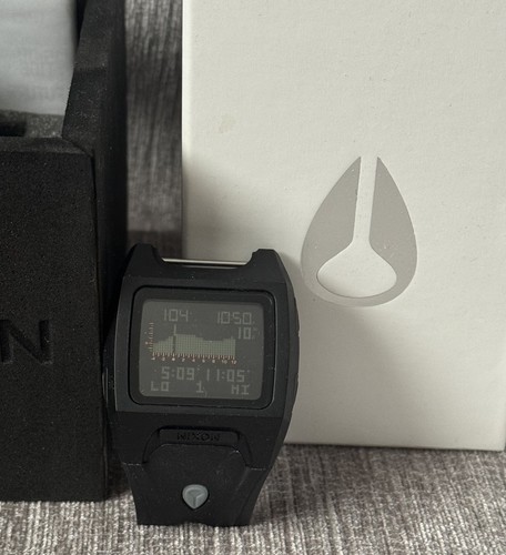 Nixon the lodown dual tide - lodown,