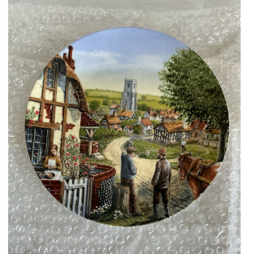 Royal doulton collector s - doulton, collector’s