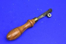 Good Used Hand Knurling Tool with Two Spare Wheels