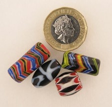 Four glass trading - , beads