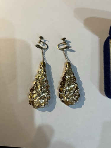 Vintage pitlochry gold foiled - pitlochry,