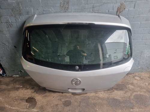 Vauxhall corsa tailgate - vauxhall,