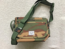 Herschel NEW Grade