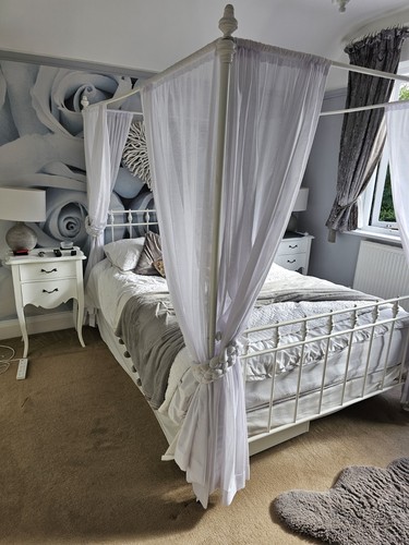 Four poster antique bed - poster,