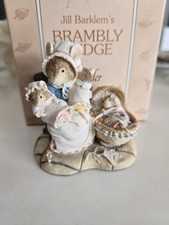 Border Fine Arts Brambly Hedge BH70 Poppy and Babies Figurine in original box 