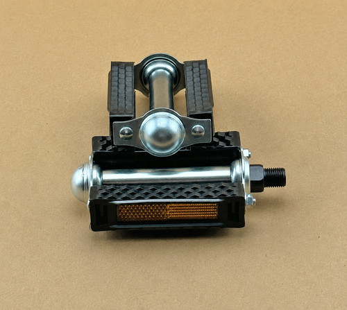 Classic block pedals - classic, 1/2"