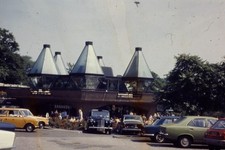 SERPENTINE RESTAURANT HYDE PARK 1970`S (35MM SLIDE) LOT B20
