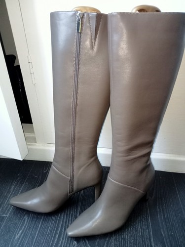 Sexy next dark beige leather - next,