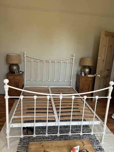 Laura ashley cream - ashley, cast