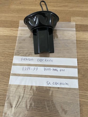 Honda cbr900rr carburettor - honda,