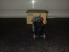 Britains Lilliput World 00 H0 Gauge Fordson Tractor No. LV/604 Vintage Boxed