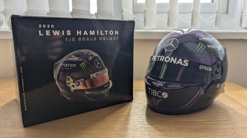 Lewis hamilton mercedes - hamilton, f1