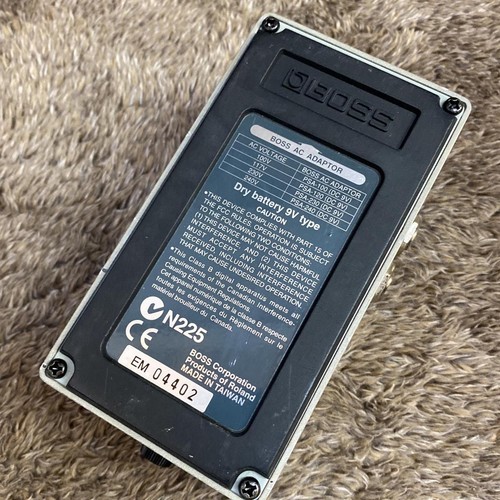 Boss digital delay guitar - dd-5,