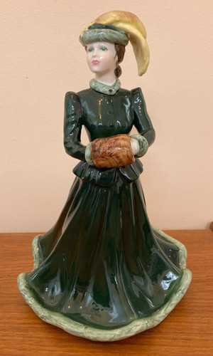 Ladies fashion coalport - of,