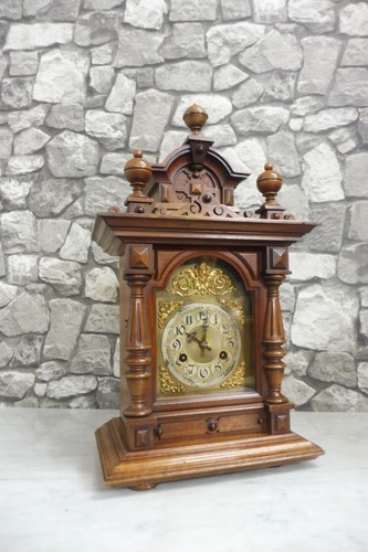 Junghans mantel clock desk
