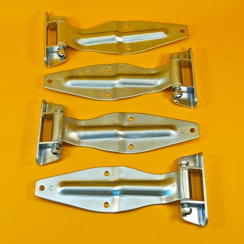 Rear barn door hinge - door,