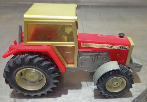 Vintage britains 9520 massey - britains,