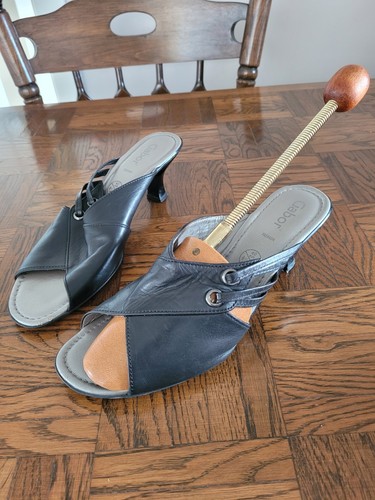 Black leather slip shoe - black,