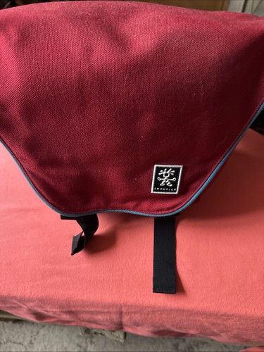 Crumpler small camera bag - small,
