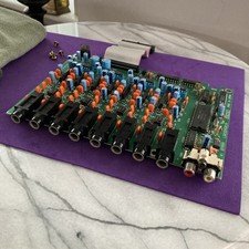 Akai MPC2000 / S3000XL