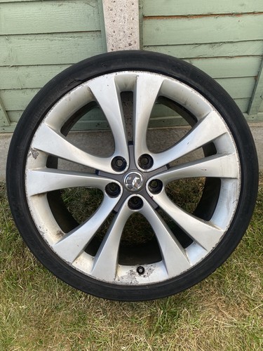 Genuine vauxhall insignia - genuine,
