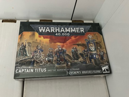 Warhammer 000 captain - warhammer,
