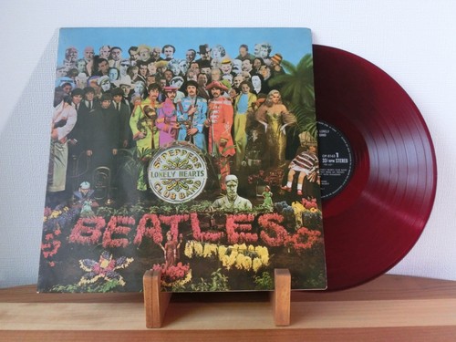 The beatles sgt pepper red - the,