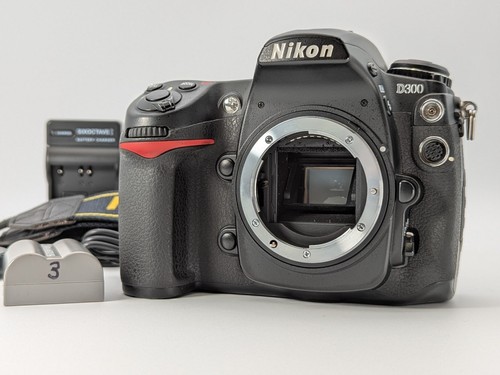 Nikon d300 digital slr - mp,