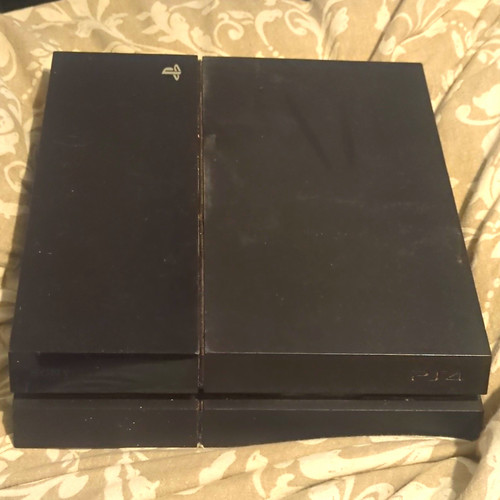 Sony playstation ps4 - 4,