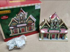 2020 LEMAX Christmas Village