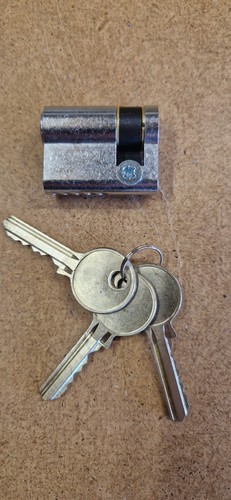 Legge euro door - legge, lock