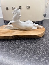 Vintage porcelain horse die - ,