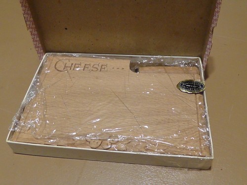 Cheese board cutter set - &, /