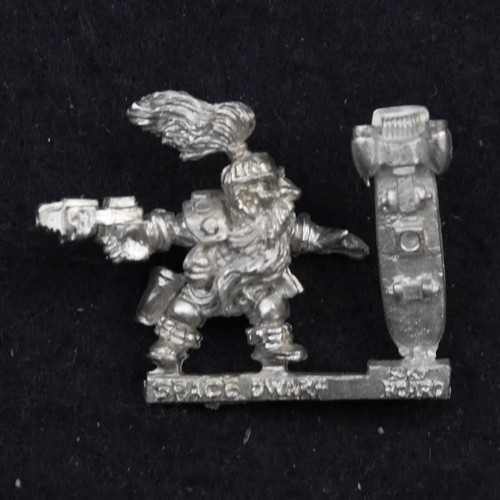 Squat space dwarf sky surf - space,